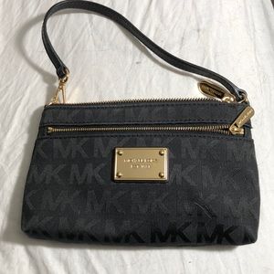 Michael Kors wristlet